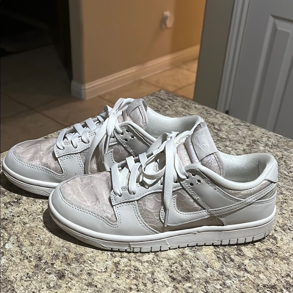 Nike Women's Sneakers - White and Gray